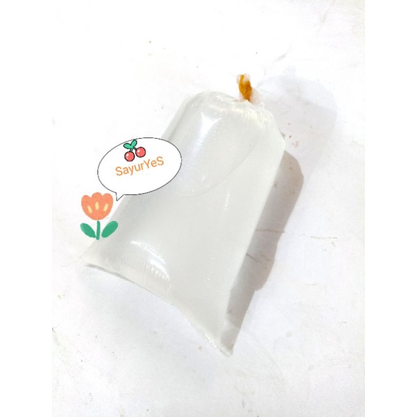 

AIR KELAPA TUA SATU BUNGKUS