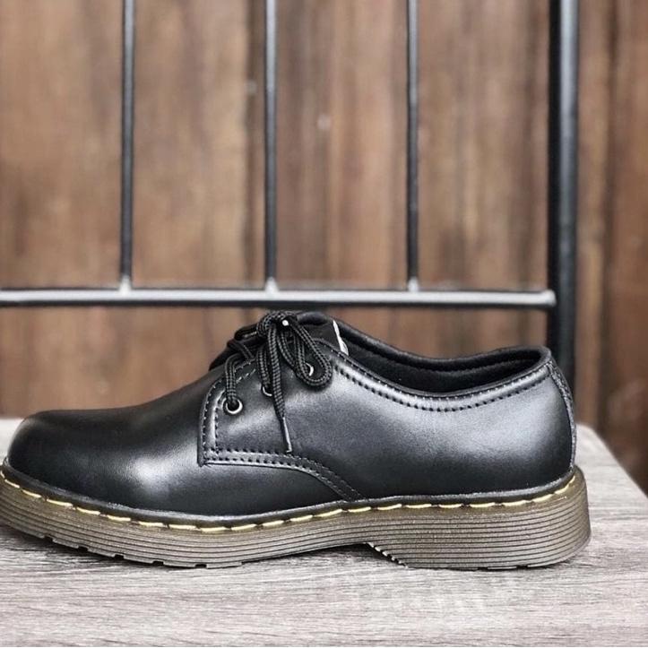 Sangat Nyaman.. Sepatu Docmart 3 holes 1461 PRIA & WANITA Kulit Asli 100% /Docmart 3 holes/docmart p