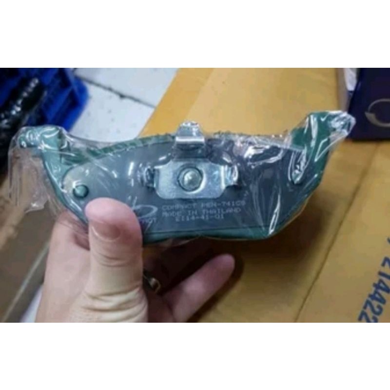 Kampas Rem Belakang Ford Escape Model Disc