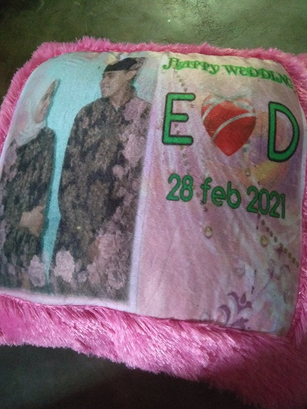 Bantal Foto / Bantal Print / Cuci Foto