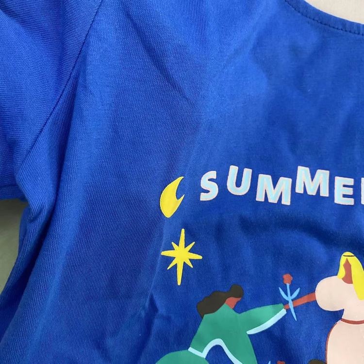 MOOGU ♡ Kaos lengan pendek atasan pendek wanita dengan motif print lucu