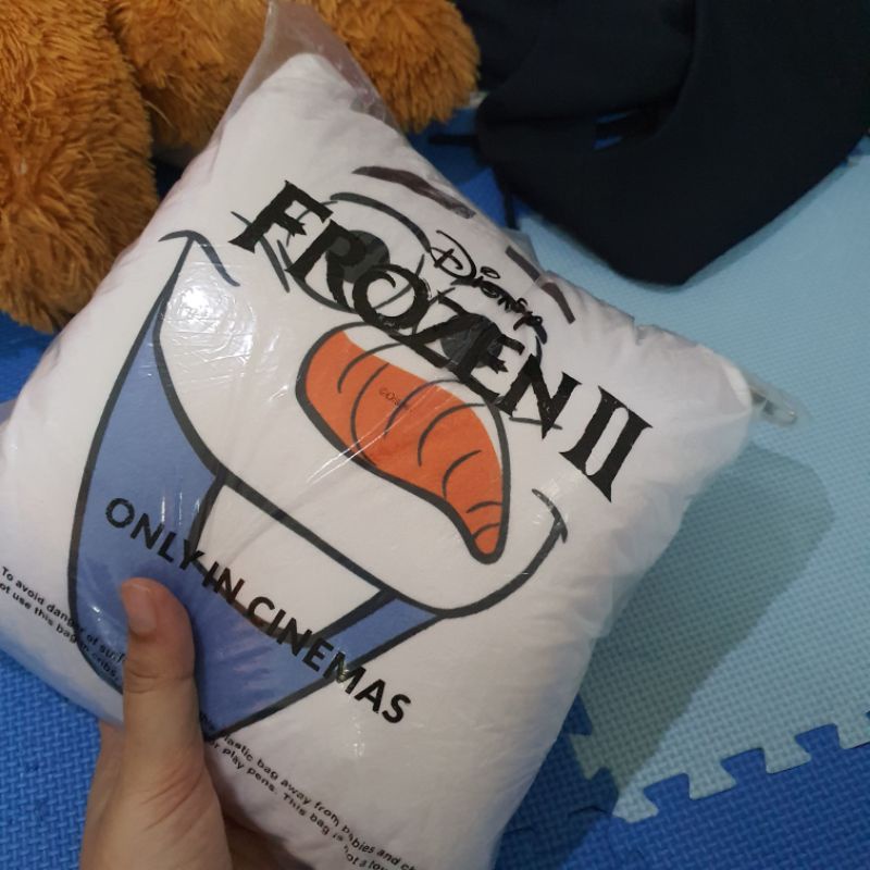 Balmut Bantal Selimut Anak Frozen Olaf Disney Changi Bayi Murah