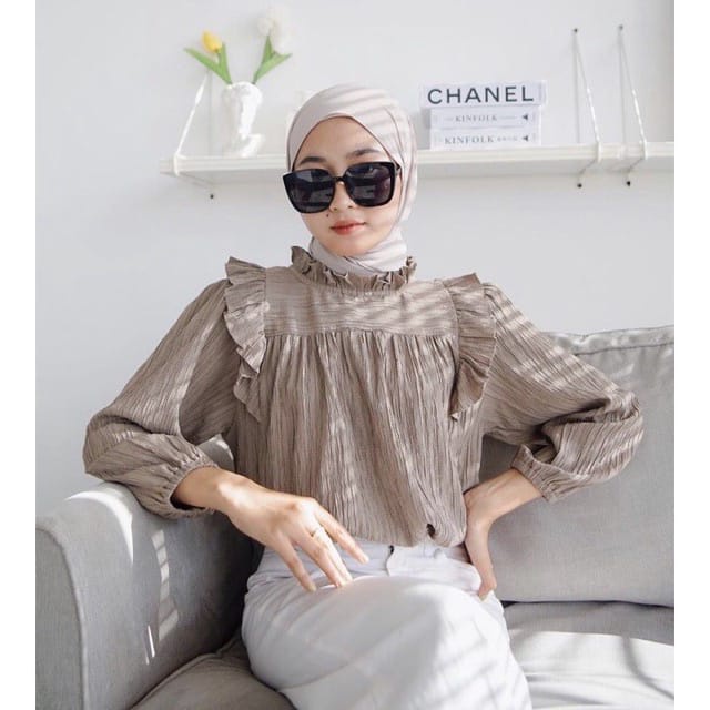 Blouse Wanita MELODY Atasan Cewek Crinkle Premium LD 110 L XL OOTD Remaja Dewasa Kekinian 2022