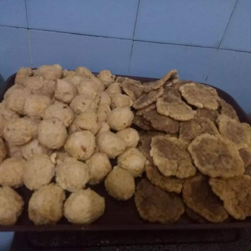 

pempek tenggiri adaan dan kulit