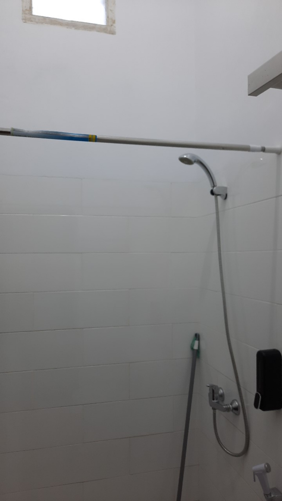 Tiang Tirai Stainless Lurus Tanpa Sekrup 140cm - 260cm