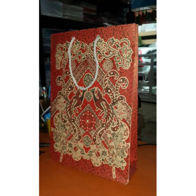 

Paper Bag Batik 26x33