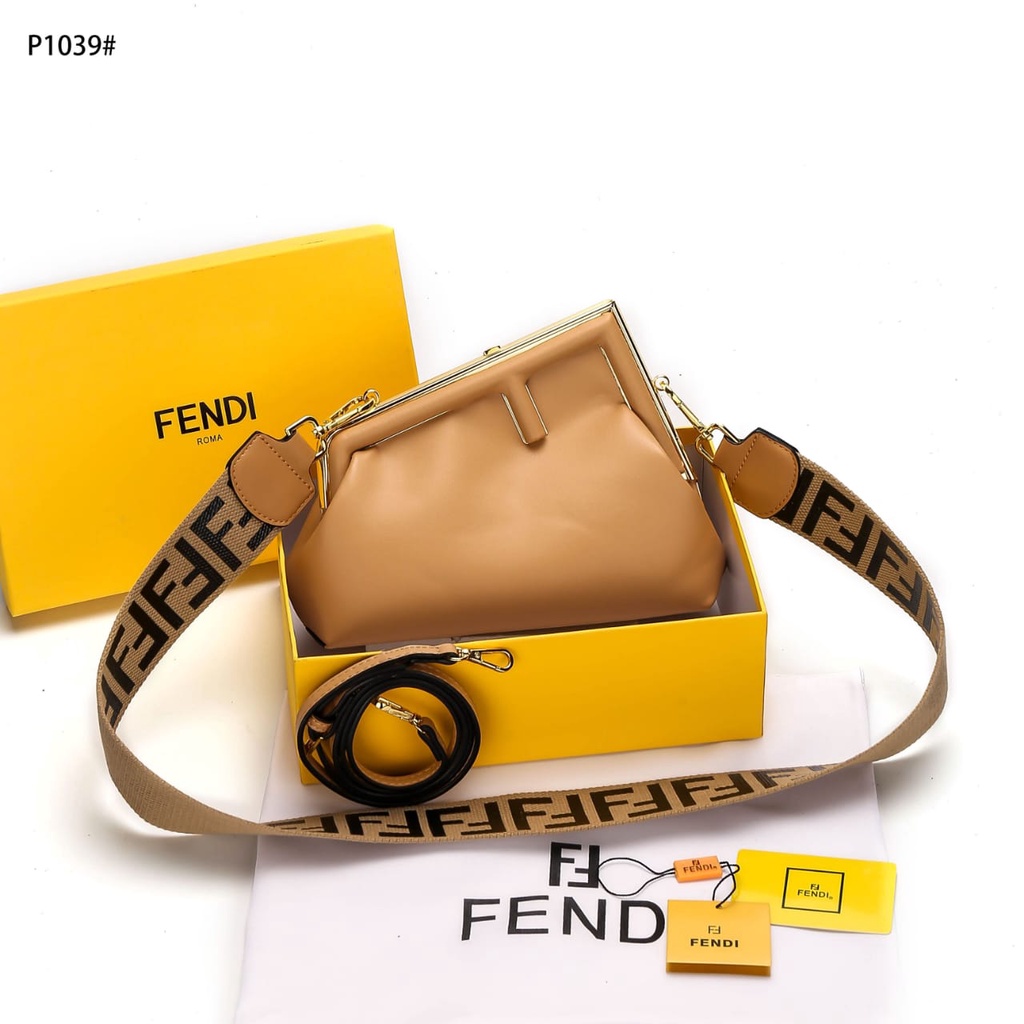 FD P1039 First Nappa Clutch Bag Women