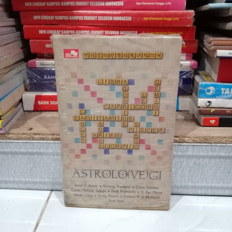 obral buku murah Novel best seller // remaja // wattpad // fantasi // sastra // fiksi // non fiksi part 30-Astrolovegi 33