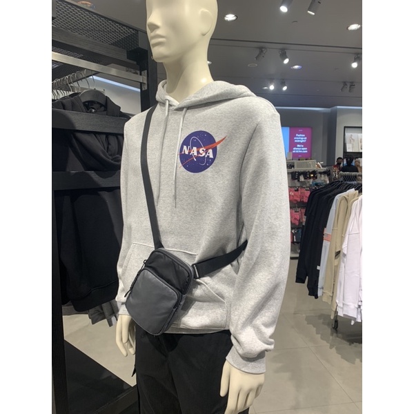hoodie NASA cowok h&m |jastip_titipoutfit