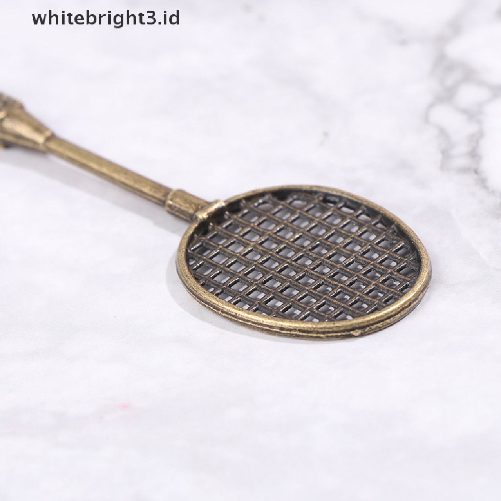 (whitebright3.id) Gantungan Kunci Bentuk Raket Badminton Bahan Metal