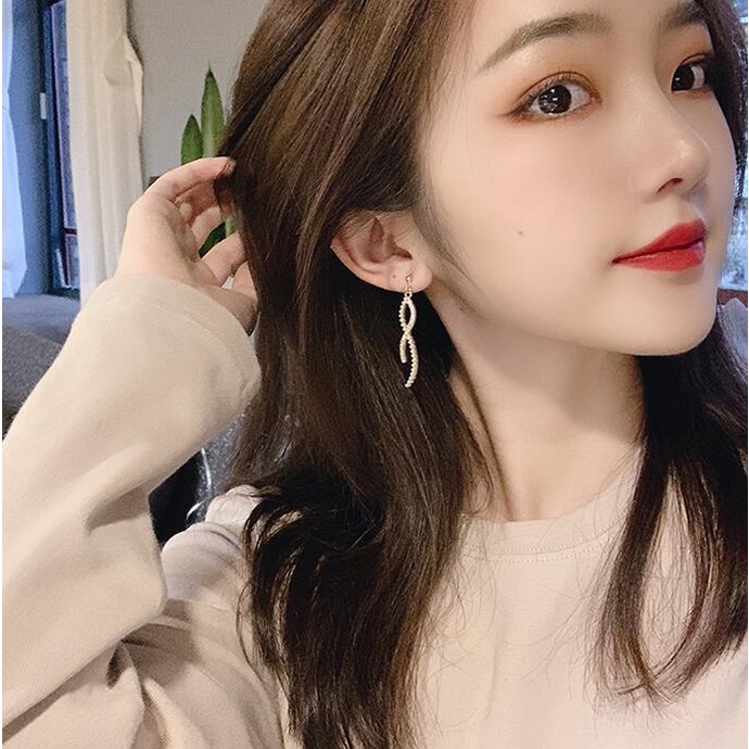 925 jarum perak kepribadian Fashion cross kurva anting-anting baru trendi Korea anggun online influe