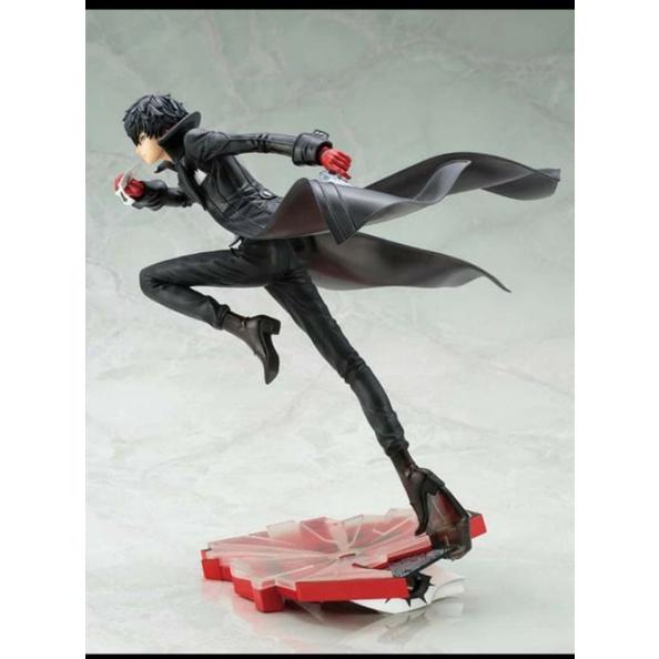 Persona 5" in his phantom thiefversion joins the ARTFX J series.