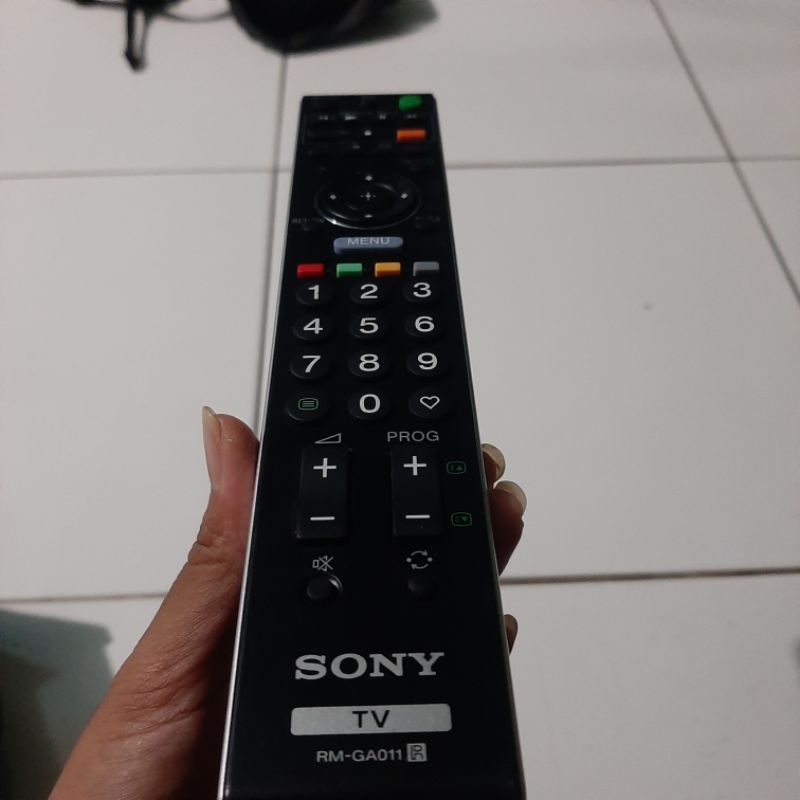 REMOTE REMOT TV SONY BRAVIA RM-GA011 ORIGINAL ASLI