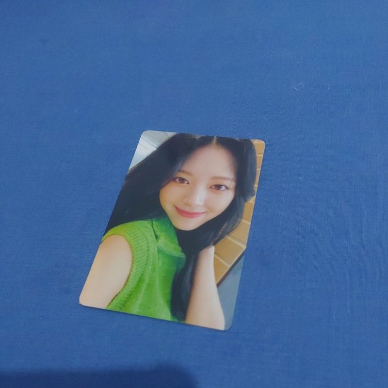 PC ITZY YUNA NBD NO BAD DAYS AUGUST AGUSTUS