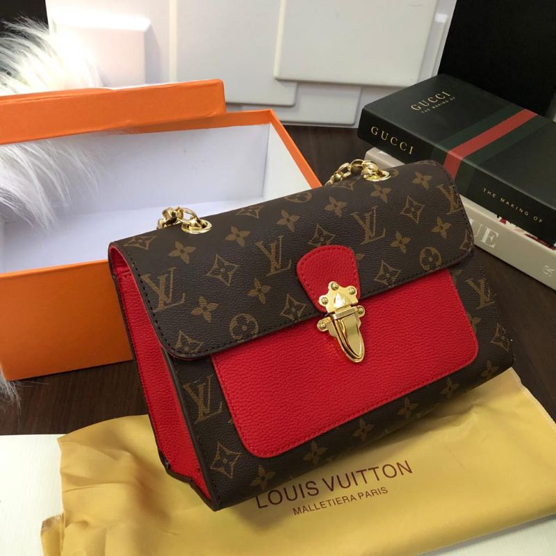 PROMO LV VICTORINE FREE BOX