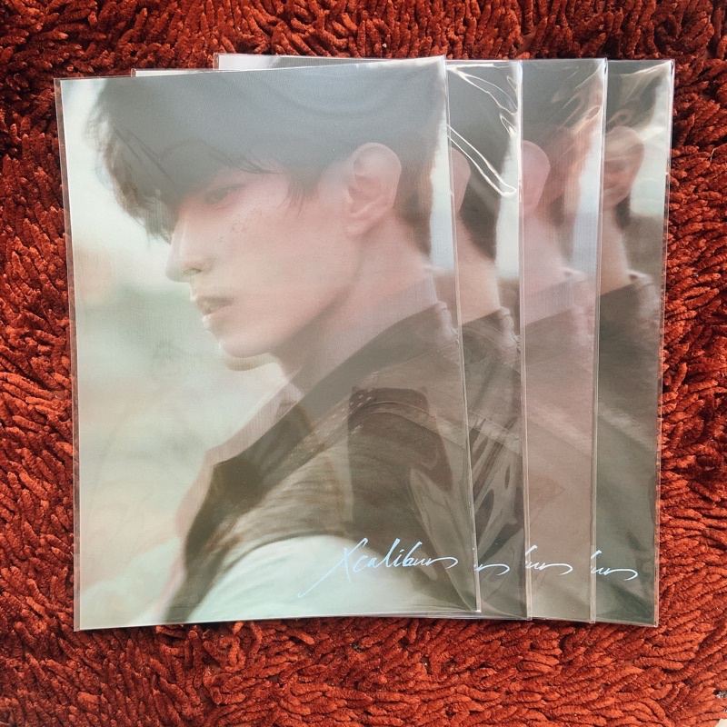 DK Xcalibur Poster Lenti