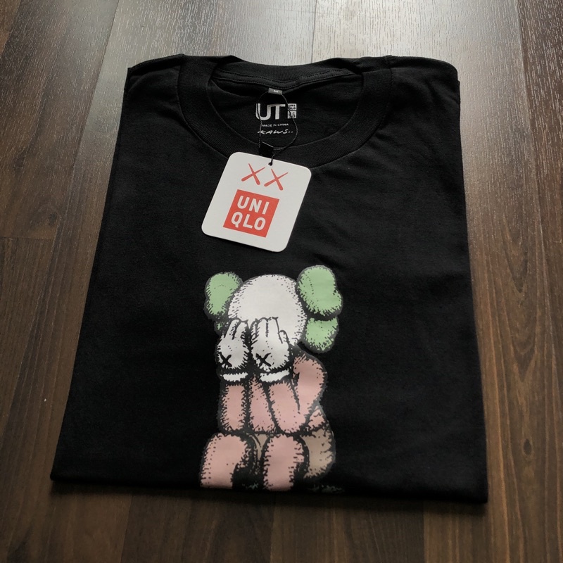 KAOS UNIQLO | BAJU UNIQLO | TSHIRT UNIQLO OVERSIZE-Crying hitam
