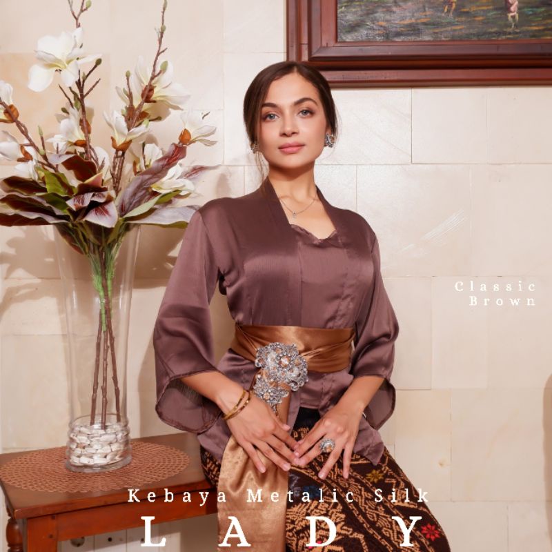 Atasan Kebaya Kutubaru Lengan Lonceng Metalik Silk Lady