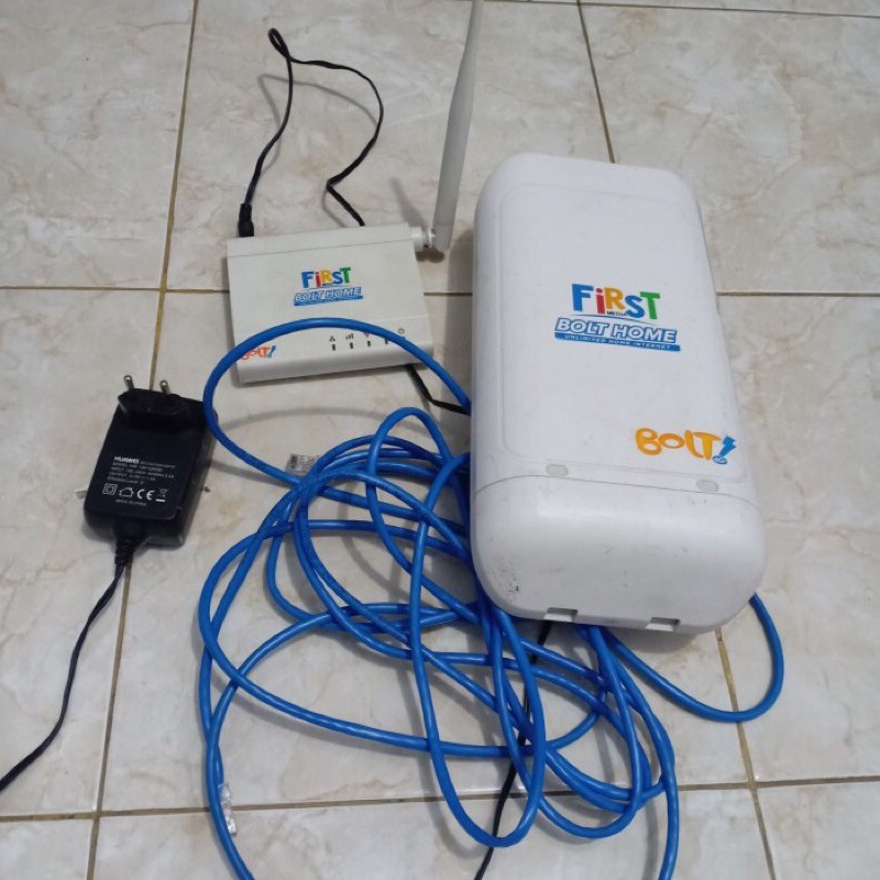 modem bolt unlck siap pakai sudah isi by.u + kabel lan panjang tergantung stok