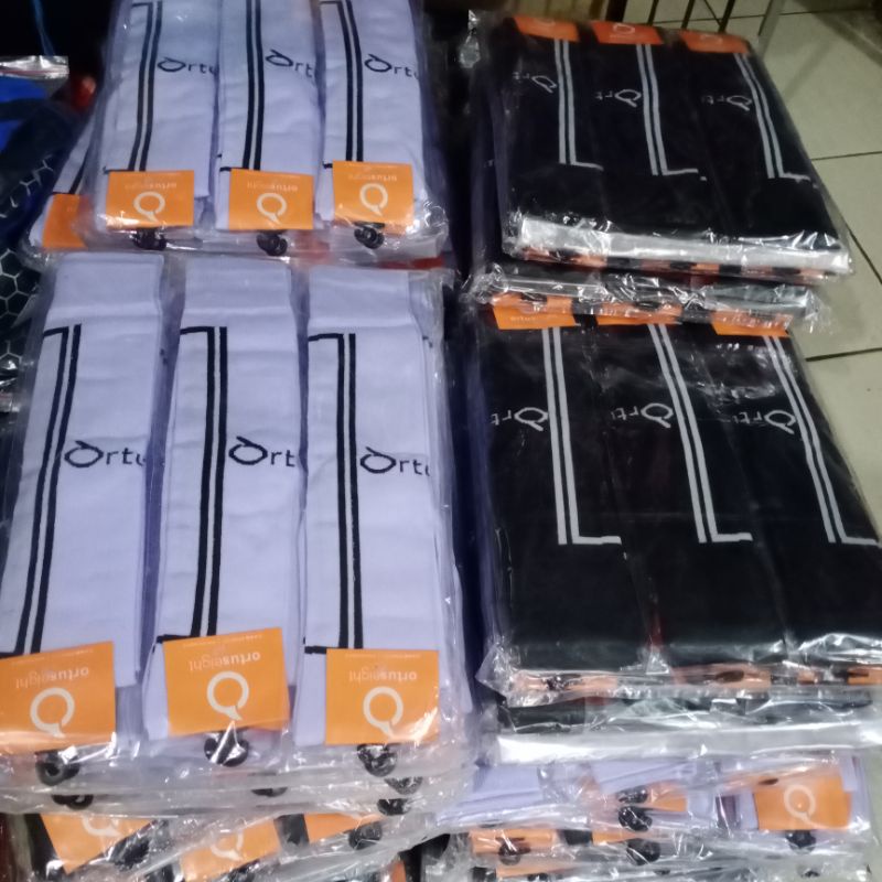 kaos kaki bola ortuseight