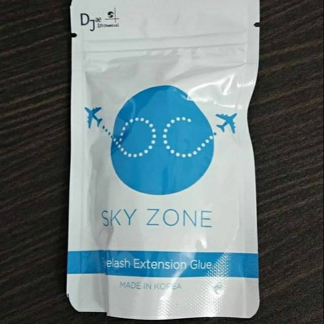 Sky zone glue eyelash extension / K GLUE EYELASH EKSTENSION / Sky Red / Smky Rose