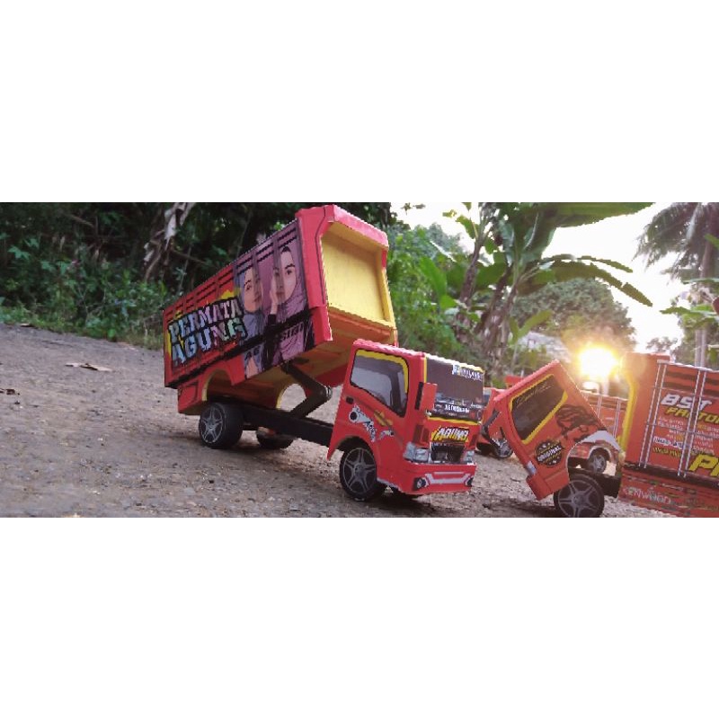 miniatur truk bak jungkit permata agung
