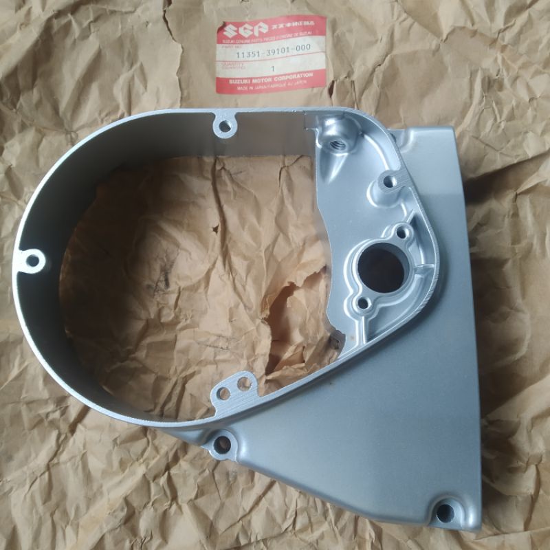 COVER TUTUP BAK  MAGNIT MAGNET KOPLING CALTER  KALTER  SUZUKI GP 100 gp 125 GP100 GP125 GP ORIGINAL