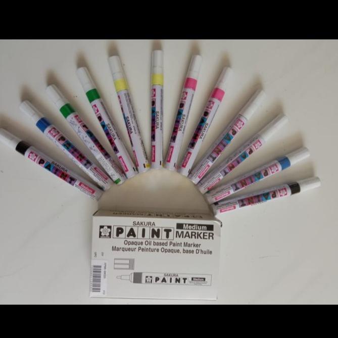 

SAKURA PAINT MARKER MEDIUM / SPIDOL BESI BAN KACA PLASTIK KARET 1 BOX