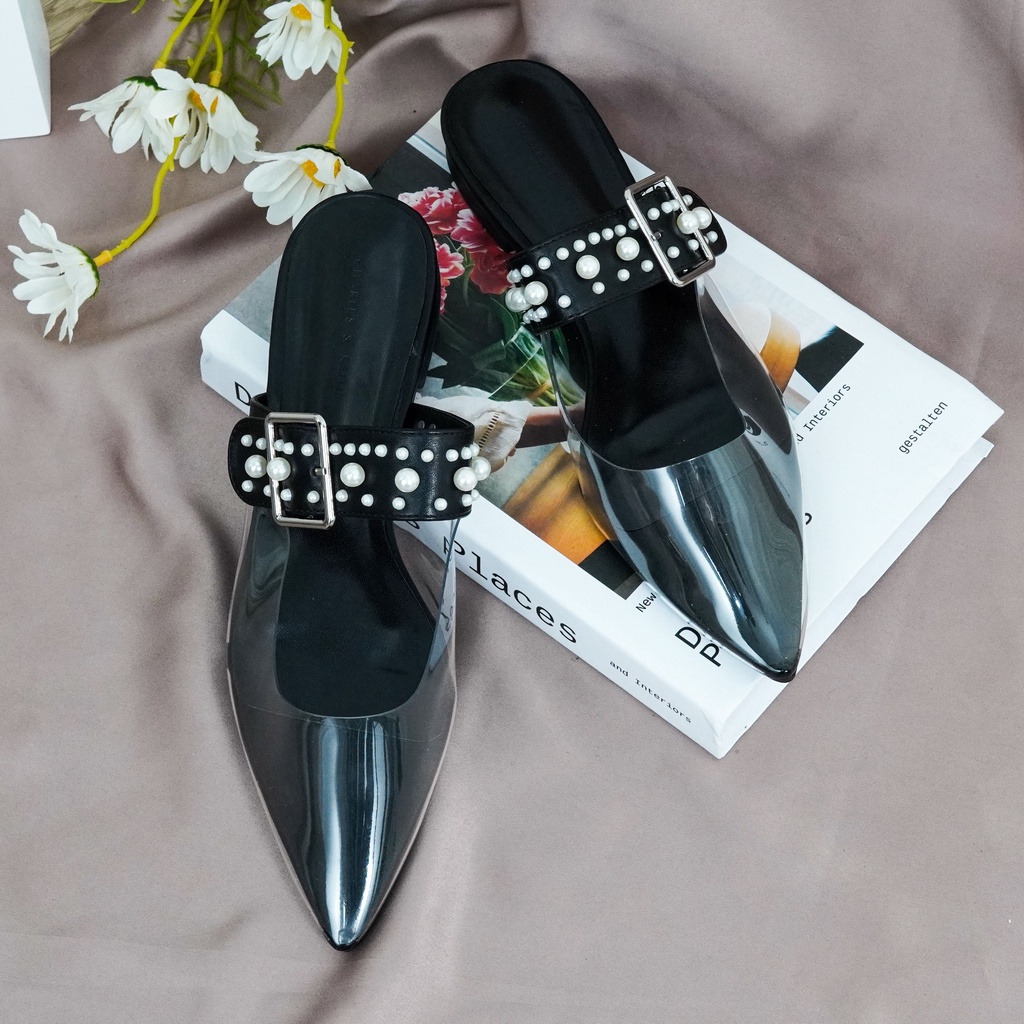 Sandal / Selop Transparant Wanita Hitam Dan Putih Murah Berkualitas CK 396 Flat 1.5cm By Dailyshoes_id