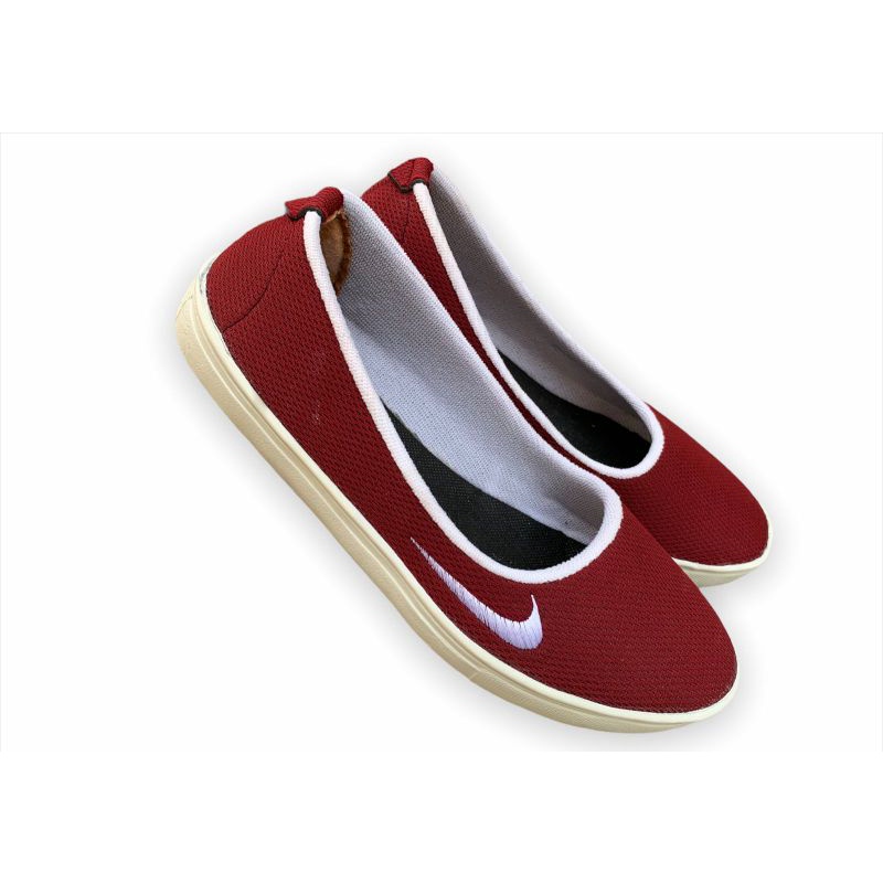 sepatu slip on wanita Korean nik terlaris