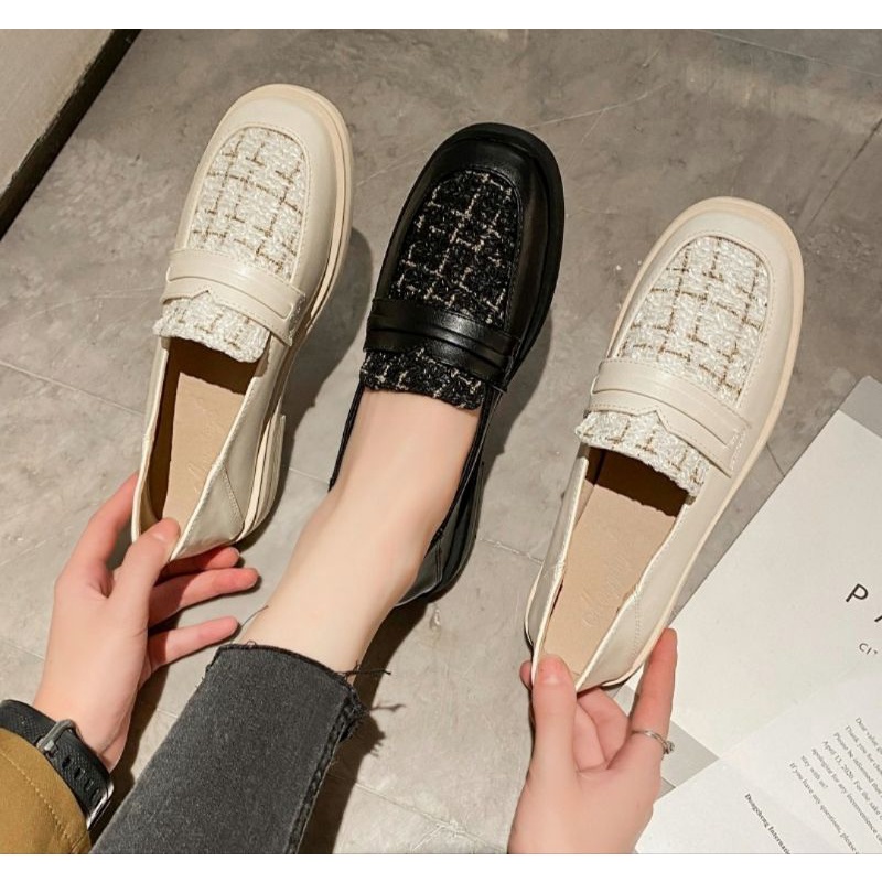 Sepatu Docmart Wanita Flat Hak Terbaru Fashion Korea / Sepatu Wanita kulit Hitam / Sepatu Loafers Wanita Kekinian / Sepatu Sekolah Cewek / Sepatu Marshanda / Bisa Cod