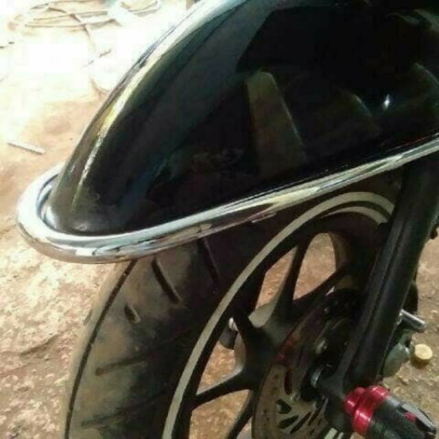 aksesoris motor .List bumper Scoopy new