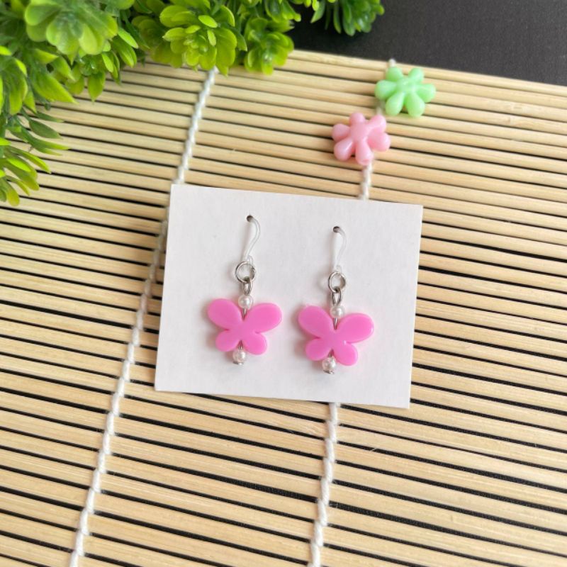 HANDMADE ANTING ANAK KAITAN PLASTIK KUPU2 MINI