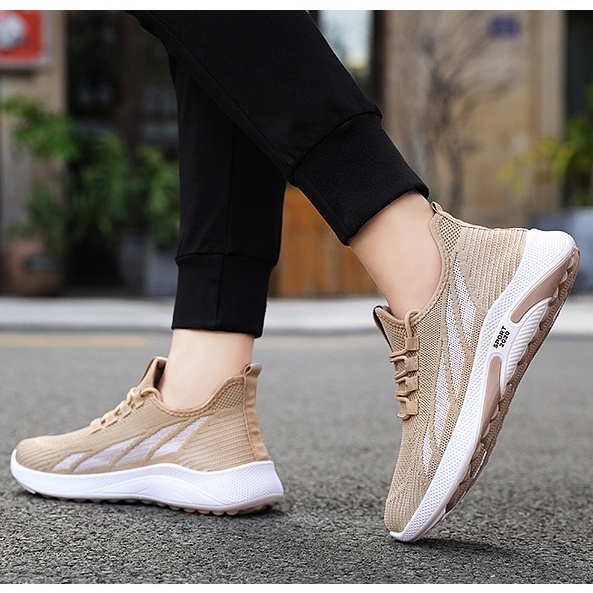 Sepatu Sneakers Running Pria dan Wanita Kasual FLAVIA / Sport Sneakers Women Outdoor Import