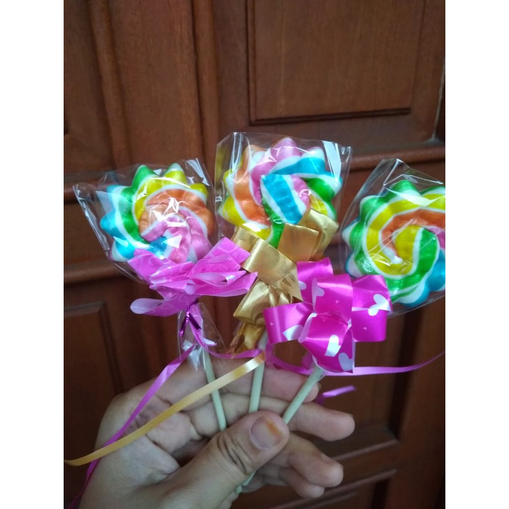 

Permen lolipop bunga 4 cm 1pak isi 20pcs