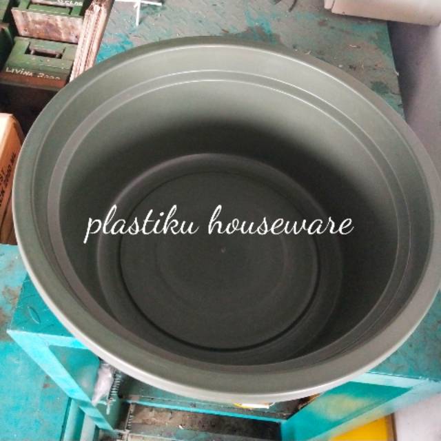 Baskom plastik / baskom besar / ember besar / ember plastik / bak air / bak 24 hijau abu hitam