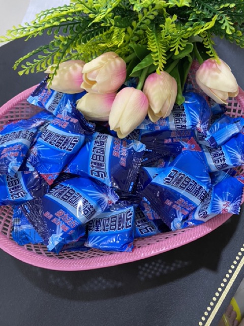 Tablet biru pembersih toilet penyegar closet