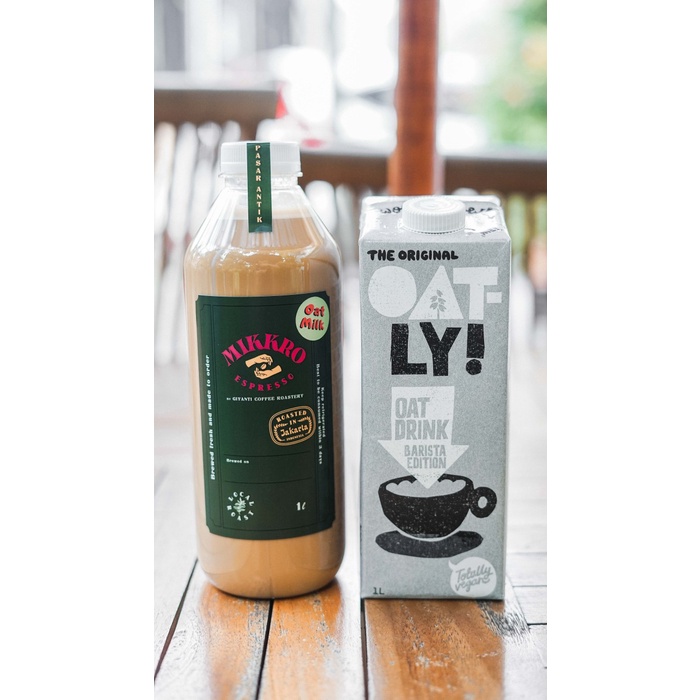 

Beautywearr - Oatly Oat Milk Coffee With Organic Gula Aren Es Pasar Antik 1L
