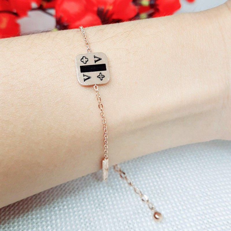 Gelang Rantai Titanium Simple V Bulan Bintang Rose Gold - BB550