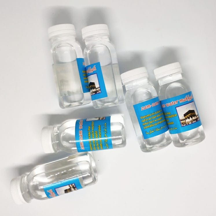 

Air Zamzam Asli 100% 80ml Mekah Air Zamzam Botol Kecil Murah Zam Zam Original Oleh Oleh Haji dan Umroh