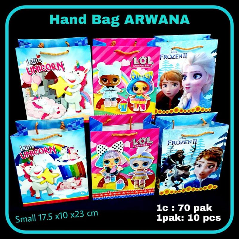 

Paper Bag Goodie Bag Arwana Motif Karakter Ukuran S 23 cm x 18 cm x 10 cm