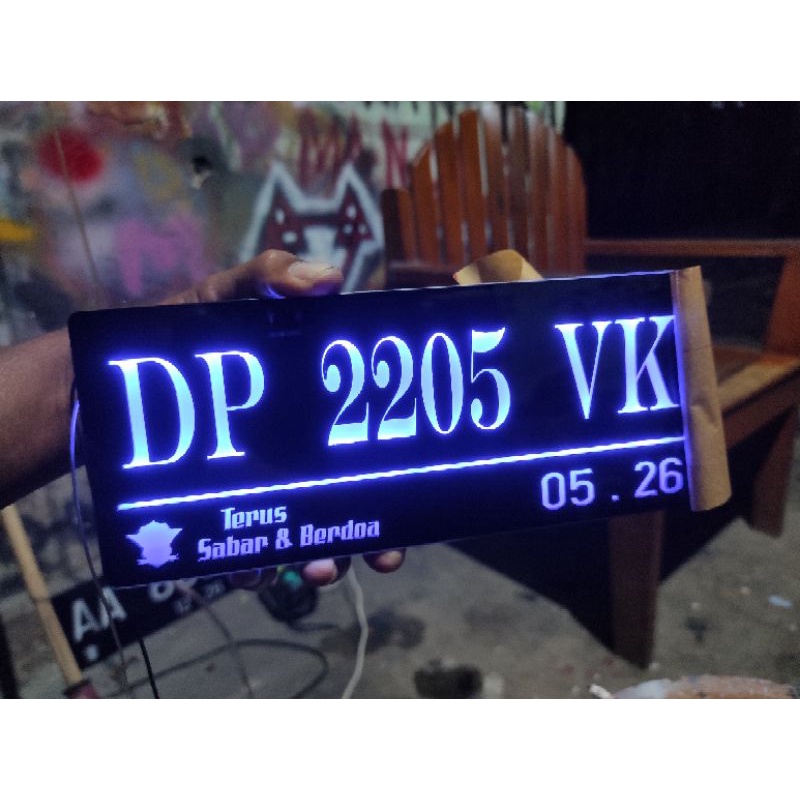 plat nomor led akrilik ( satu )