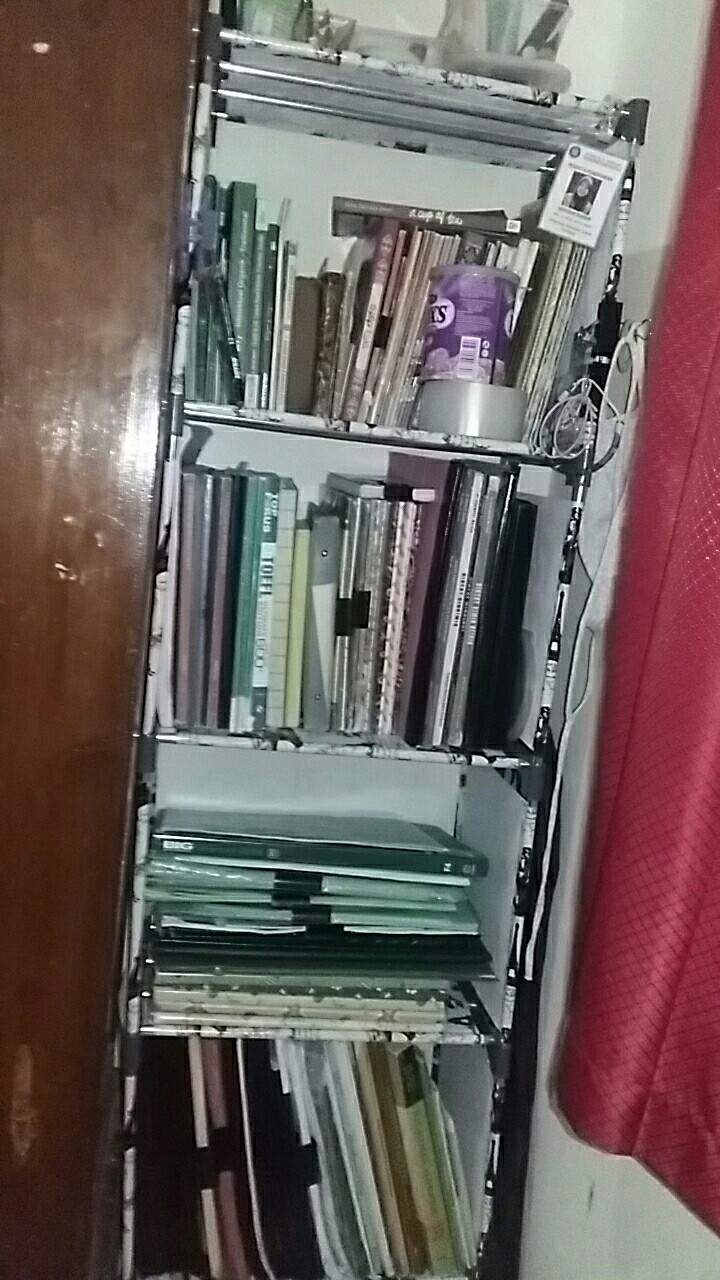 Rak Buku Portable