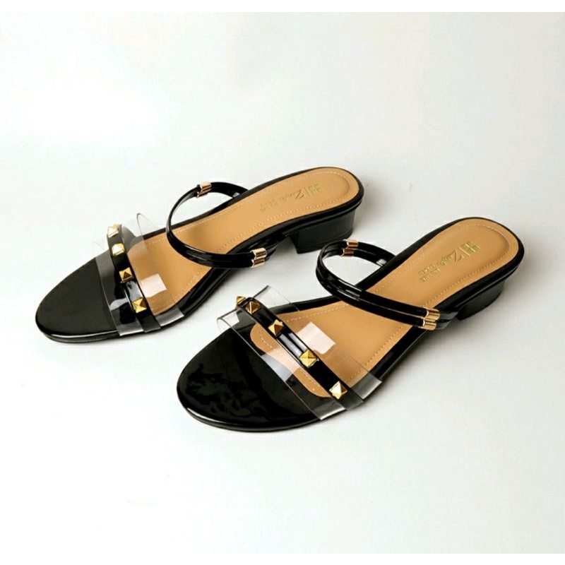 Sandal Valentino Black Big Size / Slop Kasual Wanita Hitam JUMBO 41-45 Sendal Santai Clasik Cocok Buat Kaki Gemuk Hitam, 44