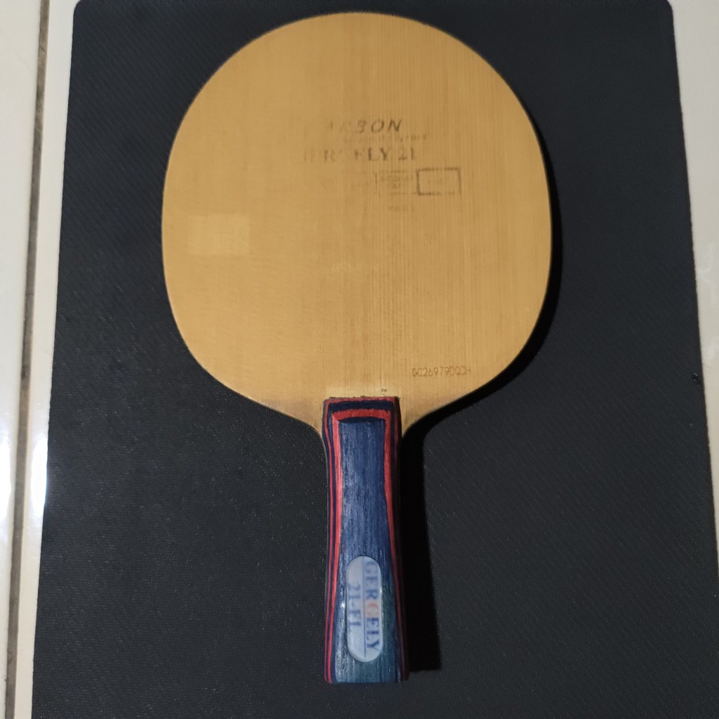 Blade Butterfly Gergely 21 Carbon ST