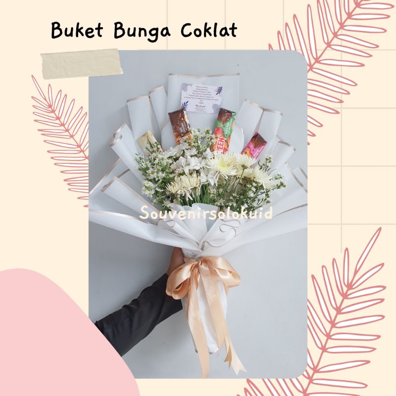 Buket Coklat dan Bunga - Buket Coklat - Buket Bunga - Buket Wisuda - Buket Bunga Segar