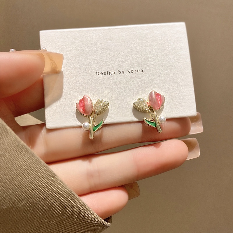 Anting Tusuk Asimetris Desain Bunga Tulip Pink Mini Hias Mutiara Untuk Wanita