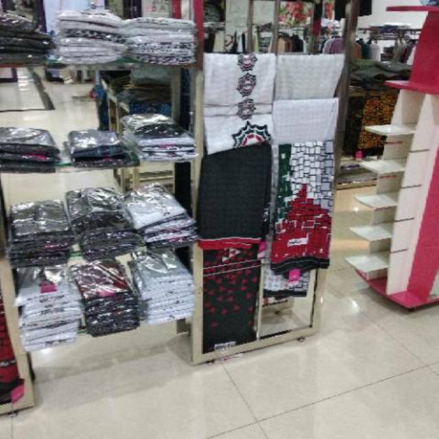 SARUNG PALESTINA RABBANI