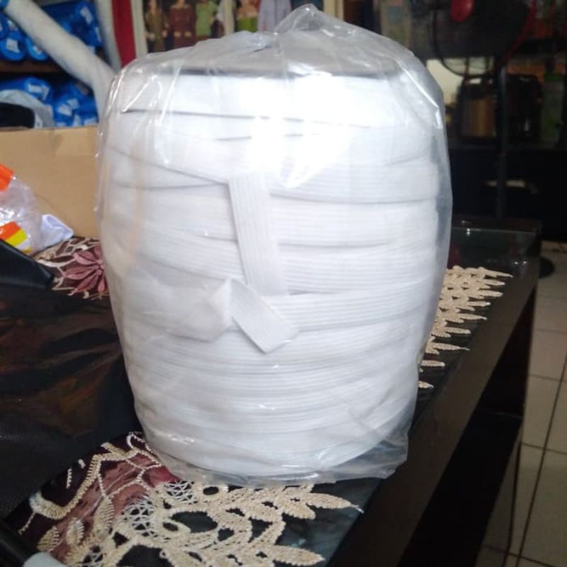 

karet elastis 1.2cm warna putih 1 roll besar