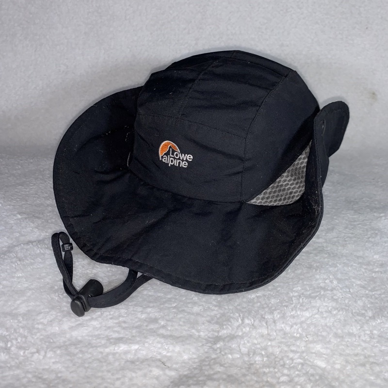 TOPI HIKING LOWE ALPINE